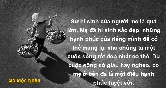 Mẹ chăm sóc con