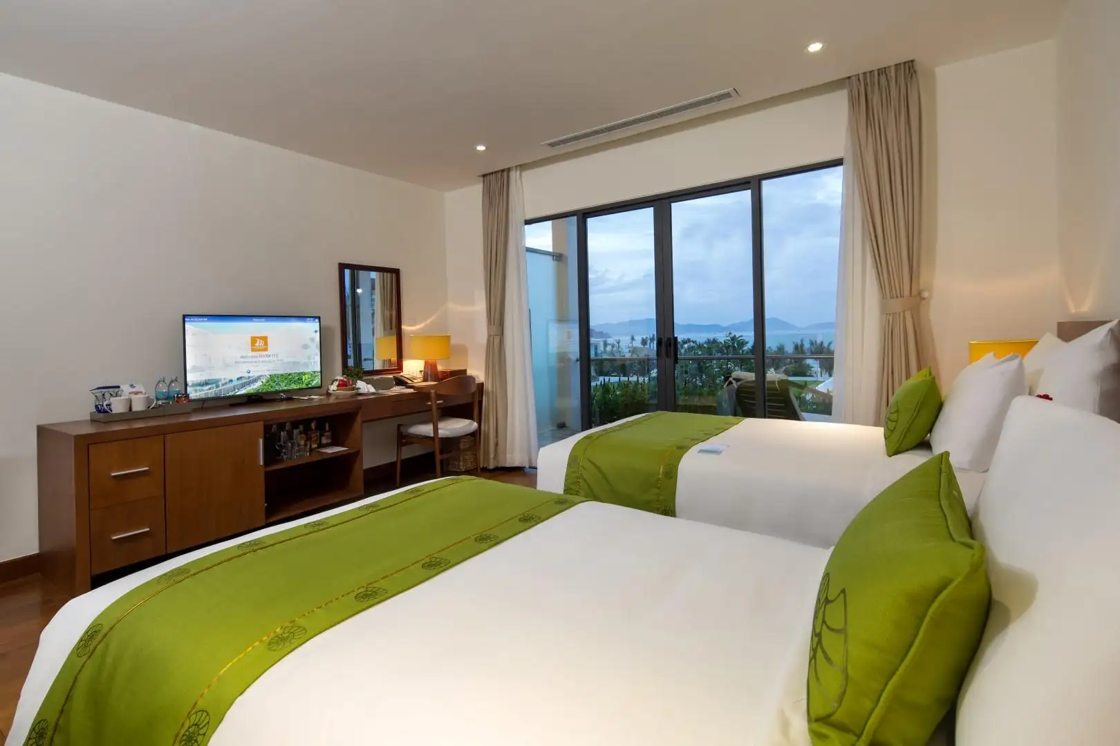 Đặt Resort 5 sao Nha Trang cùng Traveloka